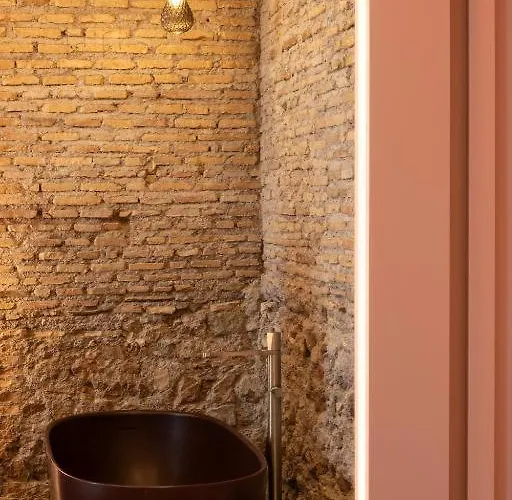 Colonna Collection